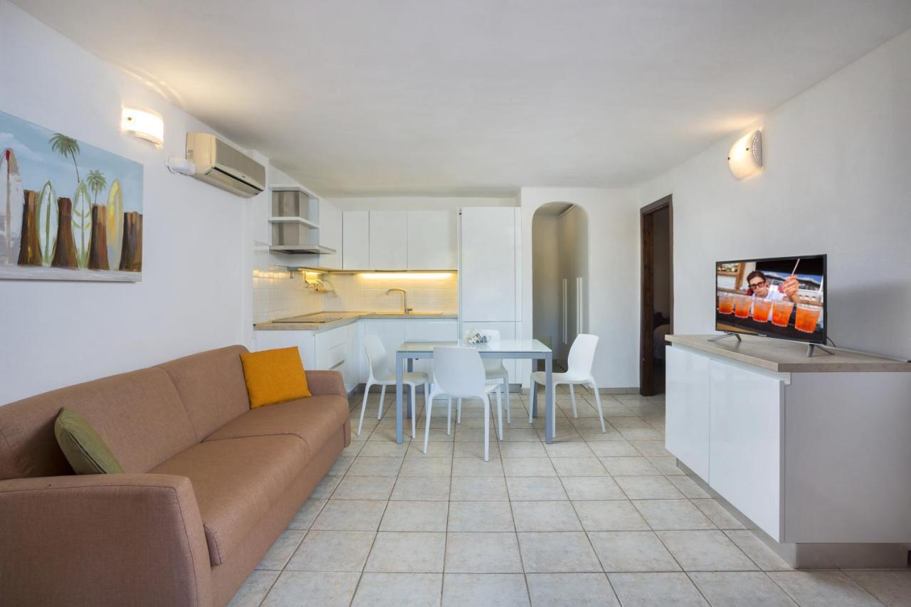 Residence Bougainvillae 리시아 디 바카 외부 사진